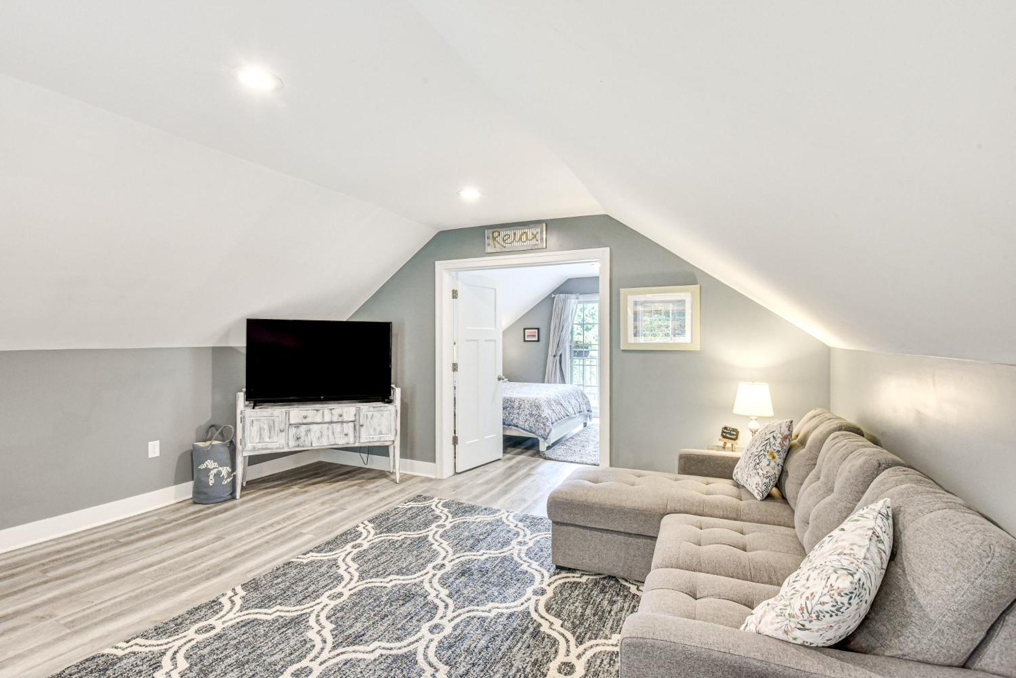 Benton Harbor Apt With Balcony And Shared Fire Pit Eksteriør bilde